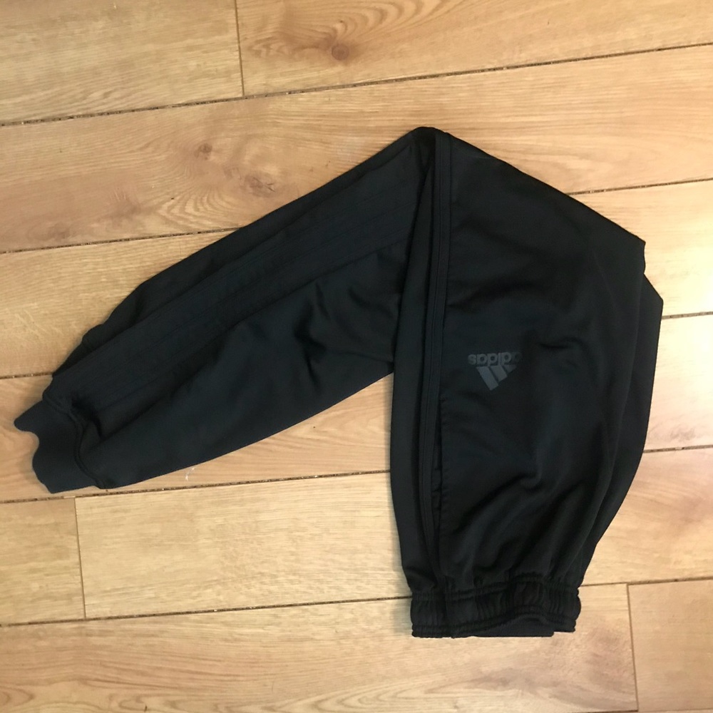 Adidas joggers
